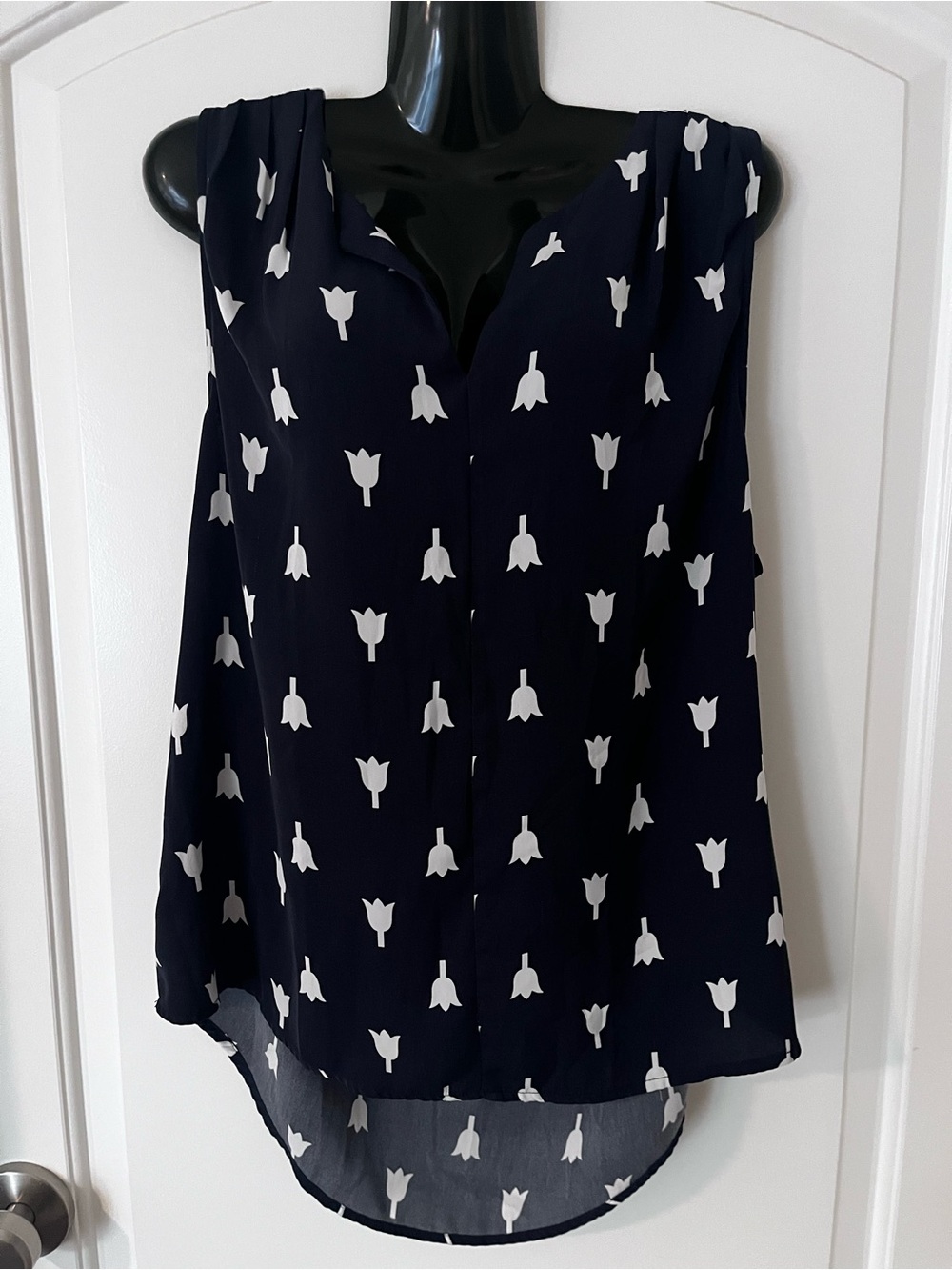 Pixley Navy Sleeveless Tulip Print Sleeveless Blouse